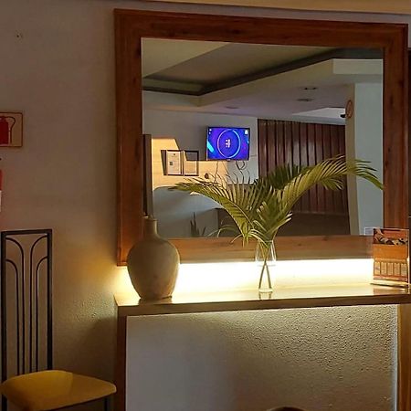 Hotel Іньямбане Екстер'єр фото